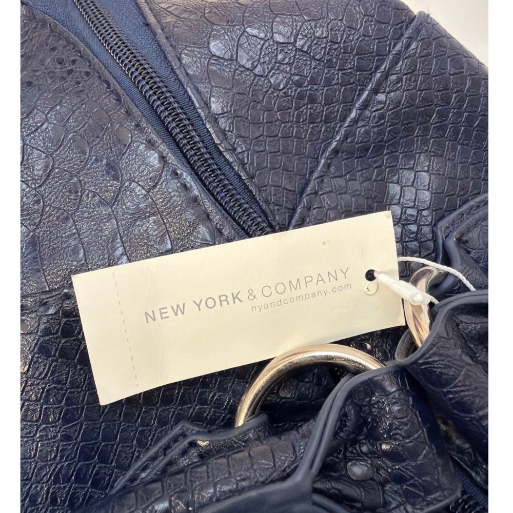 New York and Company Navy Blue Snakeskin Satchel Handbag Crossbody Bag NWT - Picture 5 of 11